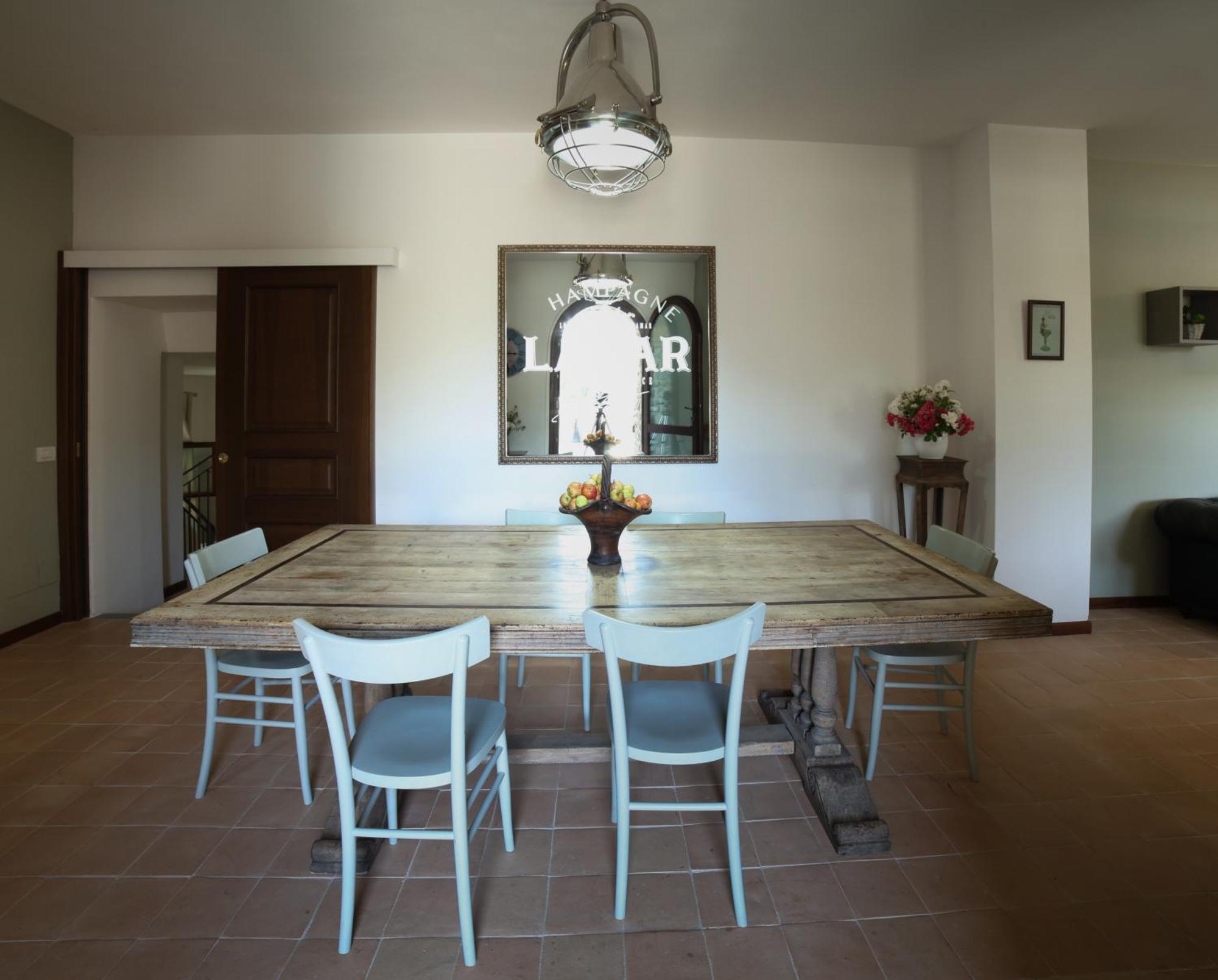 Ht Castello Di Campolongo Aparthotel Valfabbrica Luaran gambar